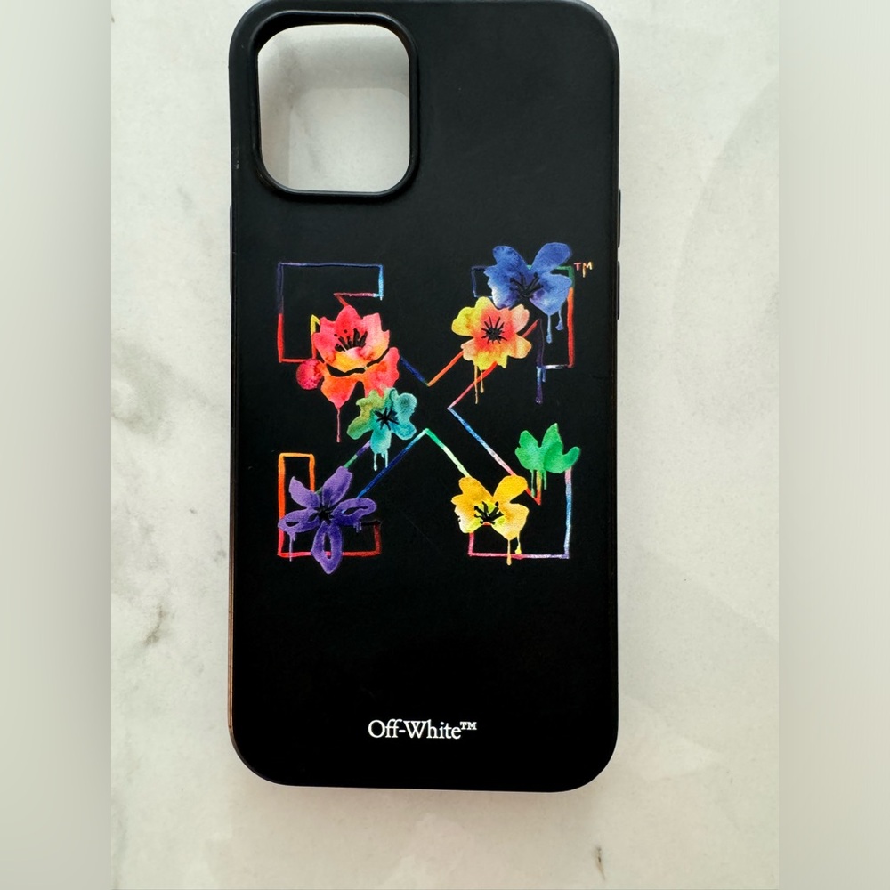 AUTHENTIC OFF WHITE IPHONE 12 CASE